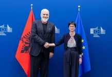 Η Αλβανία άνοιξε την έκτη και τελευταία δέσμη κεφαλαίων των ενταξιακών διαπραγματεύσεων με την ΕΕ